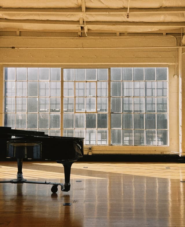 Sonder Office